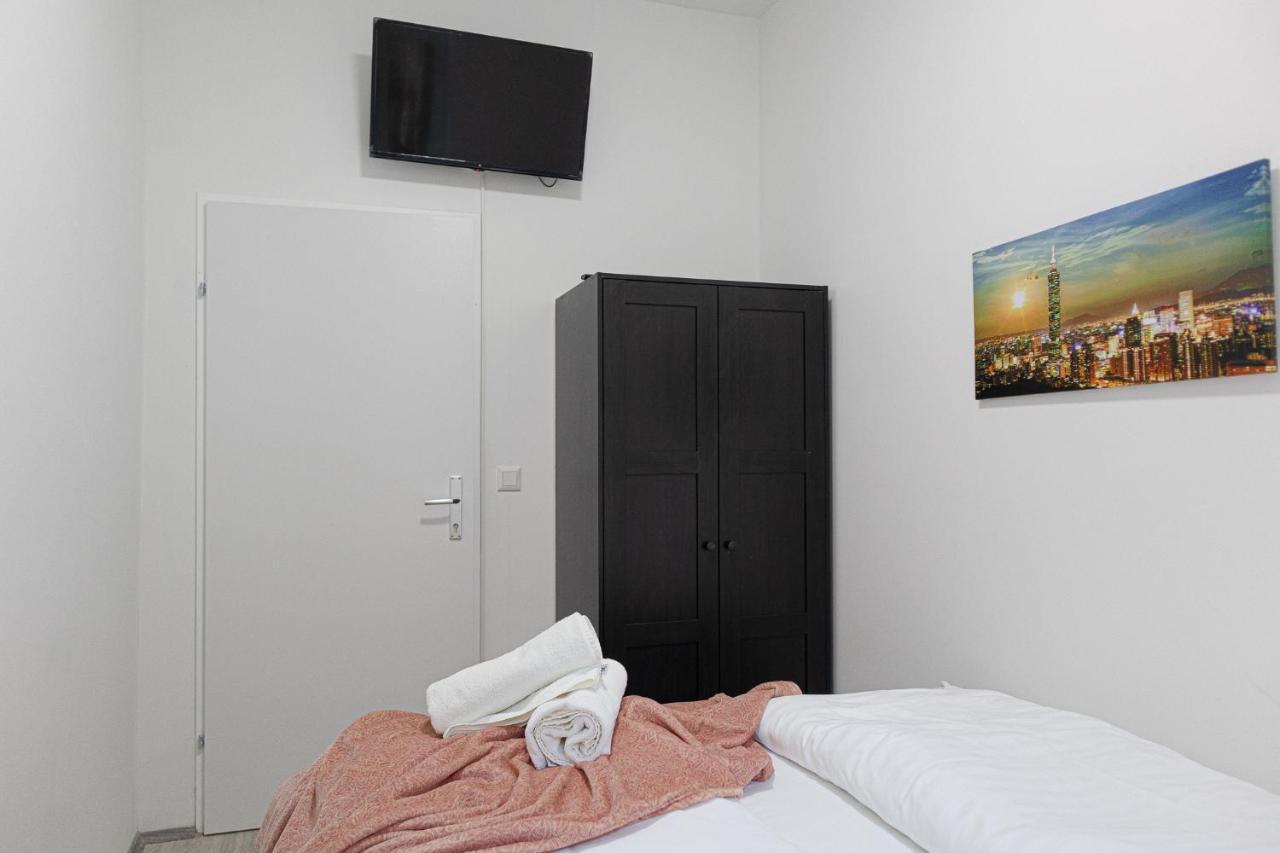 Magnificent 5br Shared - Perfect For Longstays * Viena