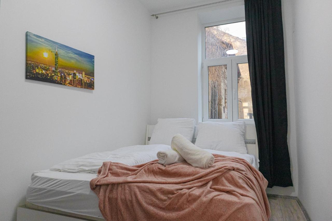 Magnificent 5br Shared - Perfect For Longstays Apartament *